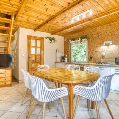 dom przy lesie jerutki img (2)