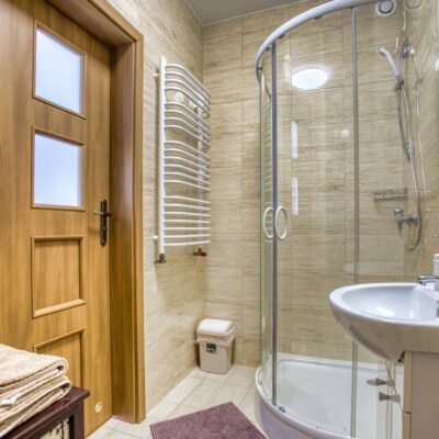 domki i pokoje sawinka 2025 img (9)