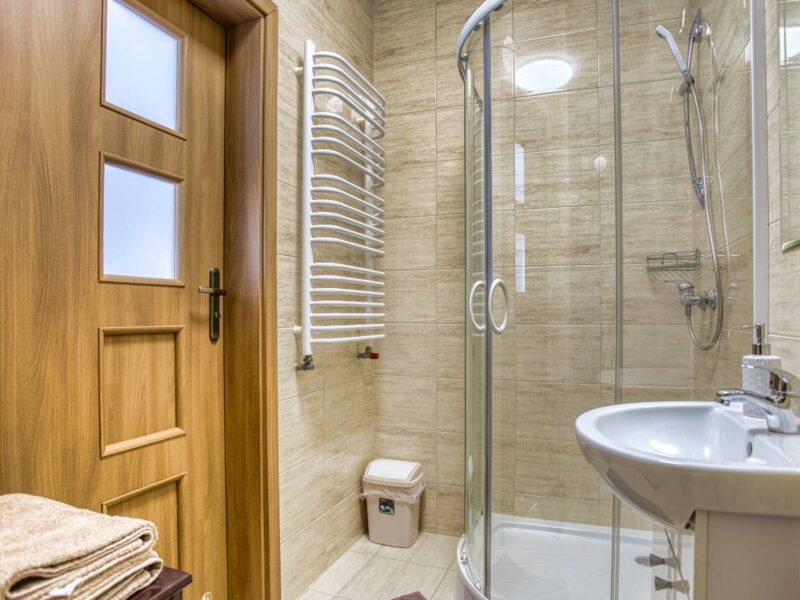 domki i pokoje sawinka 2025 img (9)