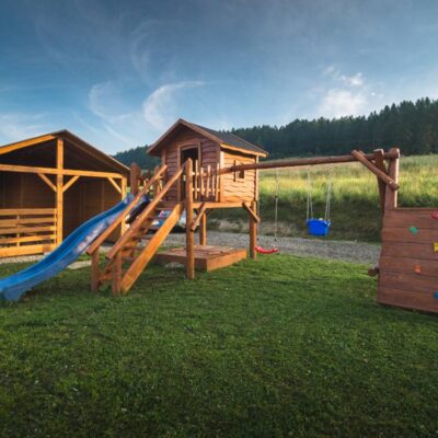 Domki Widokówka 10 Domki Widokowka szarotka modrzew img 3