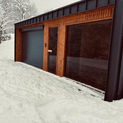 F9110792 5AF5 494D B98C 476C91200200