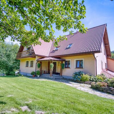 gosciniec pod malym krolem 2025 img (2)