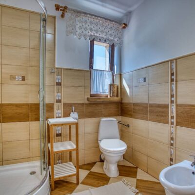 gosciniec pod malym krolem 2025 img (6)