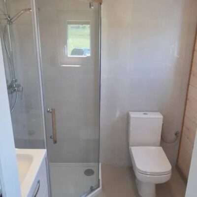 Domek Caloroczny Nad Jeziorem Narie domek 2 img 5