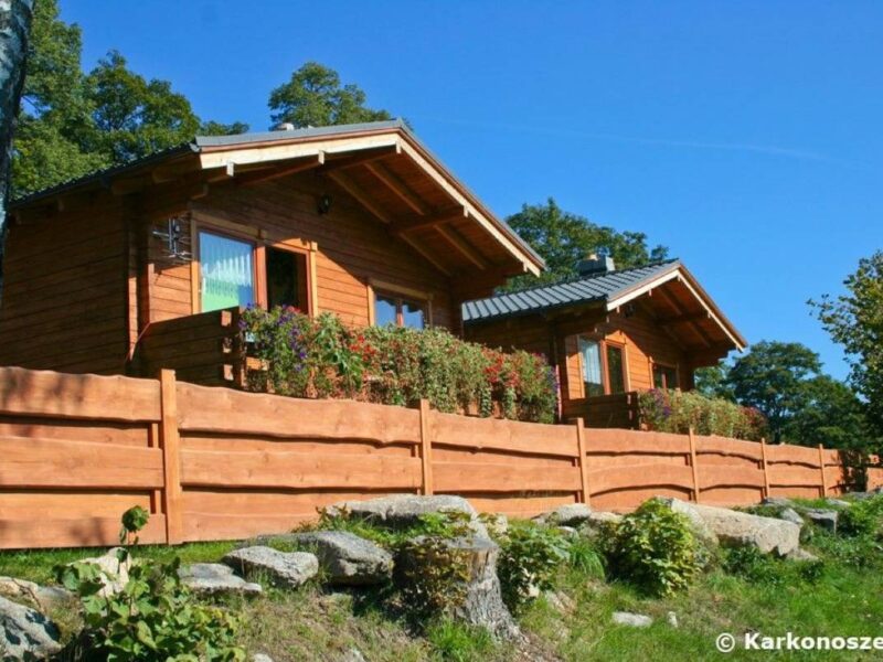 DOMKI W DOLINIE img (1)