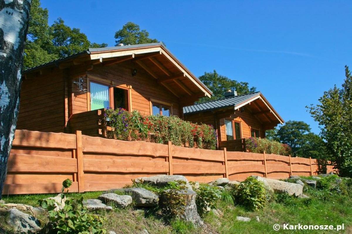 DOMKI W DOLINIE img (1)