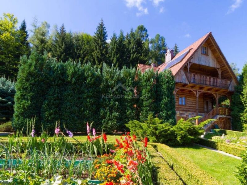 Domek w SŁONECZNYM OGRODZIE img (1)