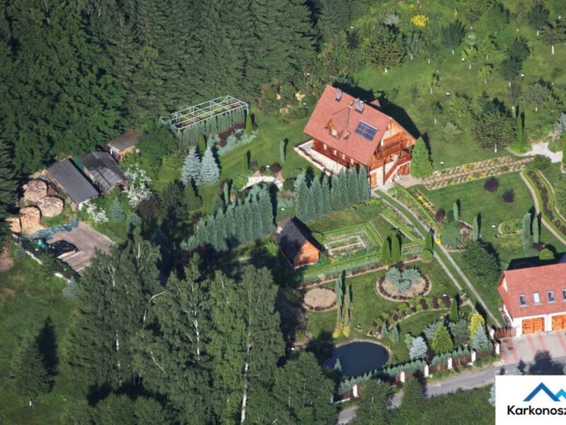 Domek w SŁONECZNYM OGRODZIE img (2)