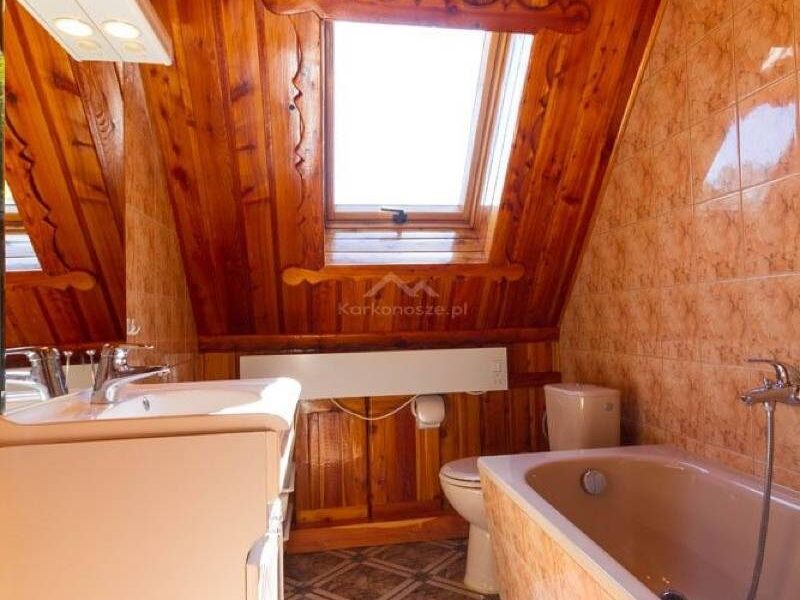 Domek w SŁONECZNYM OGRODZIE img (3)