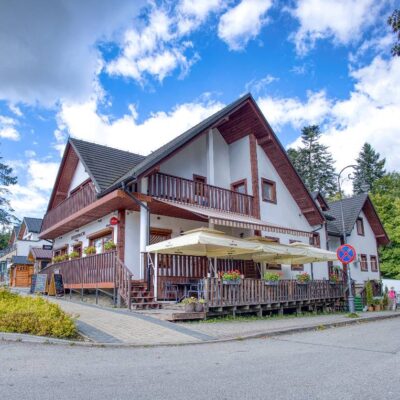 bieszczadzki dworek polanczyk img (1)