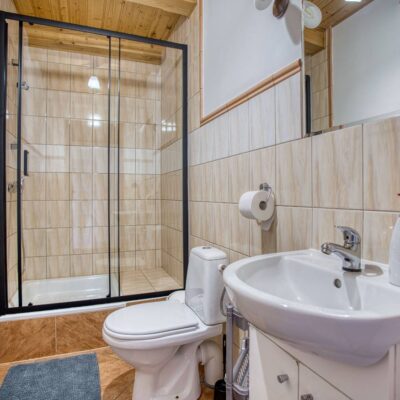 duza chata mala chatka smerek 3 2025 img (10)