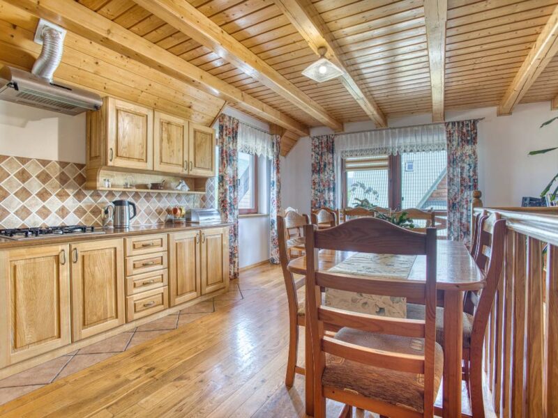 duza chata mala chatka smerek 3 2025 img (14)