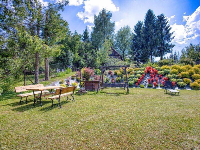 duza chata mala chatka smerek 3 2025 img (19)