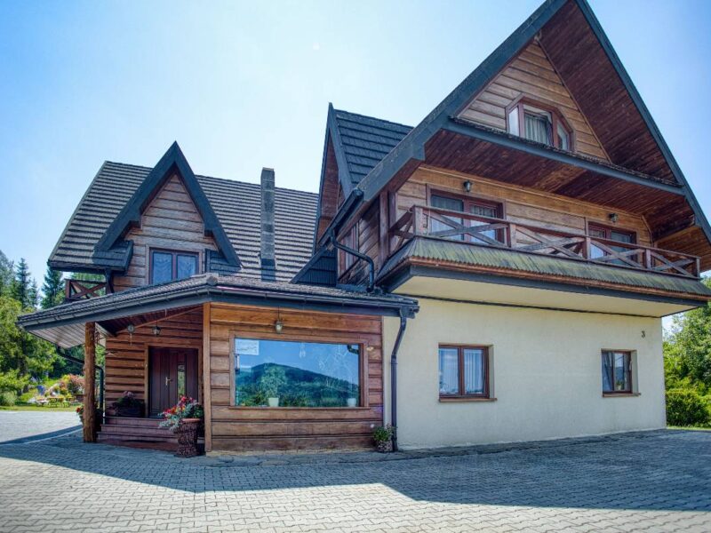 duza chata mala chatka smerek 3 2025 img (2)