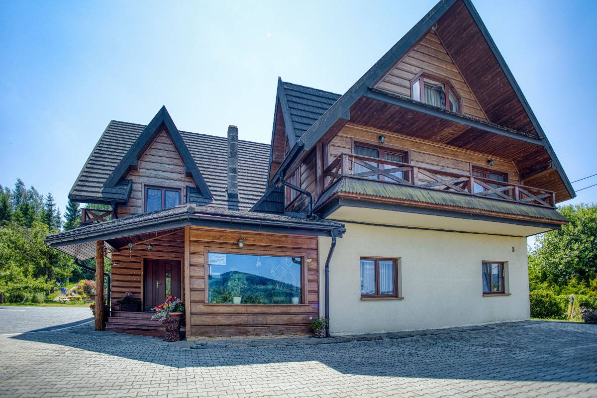 duza chata mala chatka smerek 3 2025 img (2)