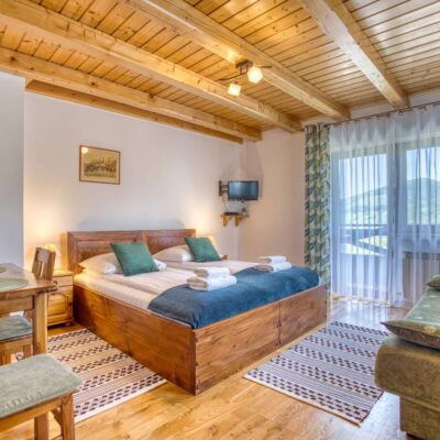 duza chata mala chatka smerek 3 2025 img (6)