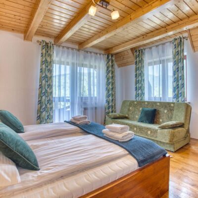 duza chata mala chatka smerek 3 2025 img (7)