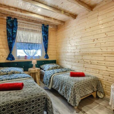 ksiezycowe domki w bieszczadach img (2)