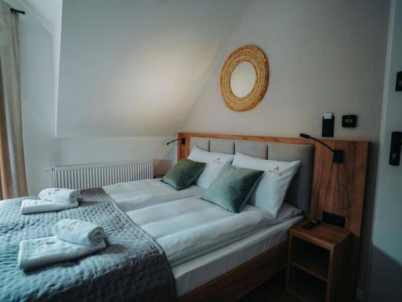 Althea Apartments img (6)